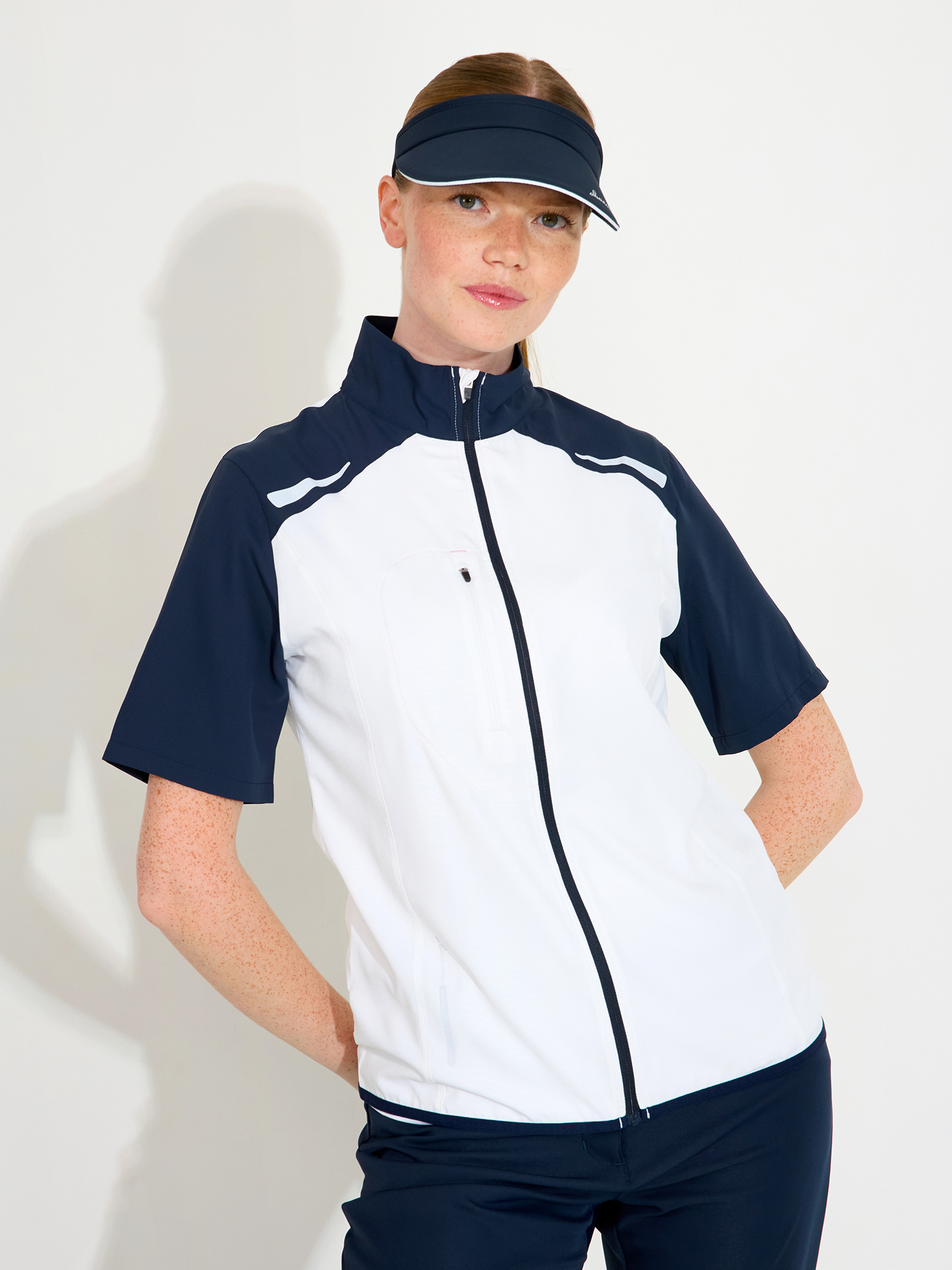 Lds Lanark stretch windshirt - white/navy in the group WOMEN / All clothing at Abacus Sportswear (2297193)