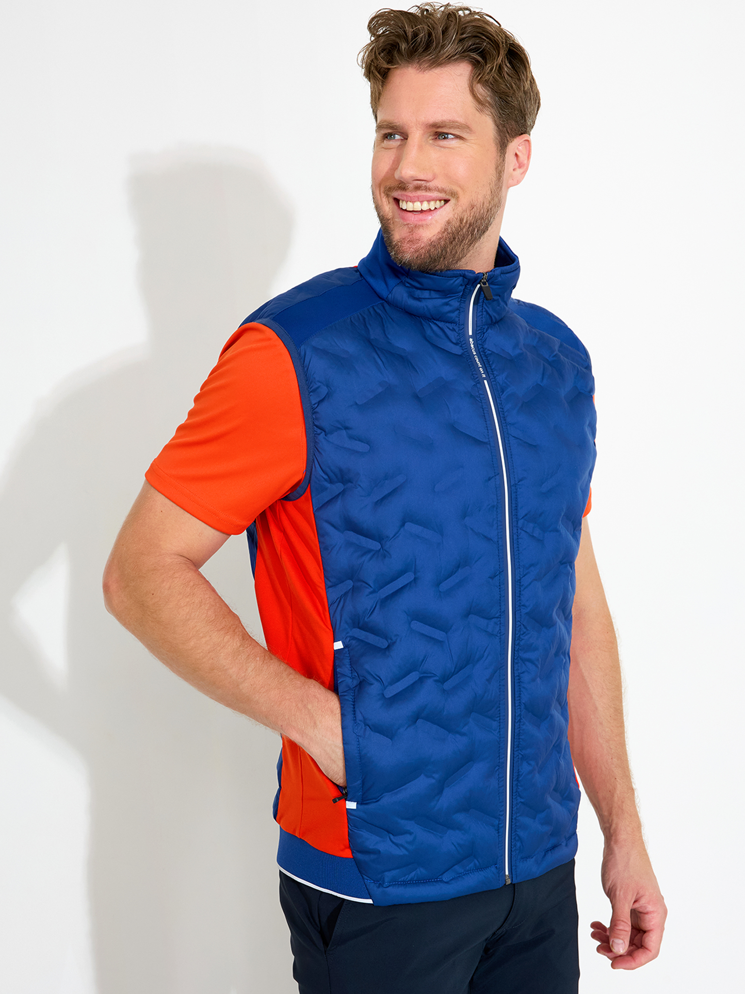 Mens Portrush hybrid vest - lobster in the group MEN / All clothing at Abacus Sportswear (6345465)