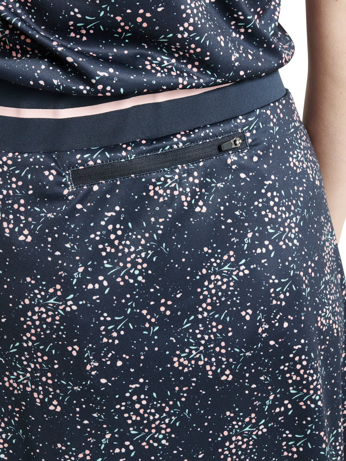 Lds Juliet skort 50cm - navy floral-5