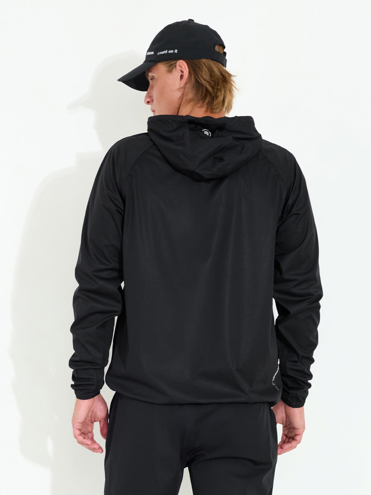 Mens Bounce waterproof hoodie - black