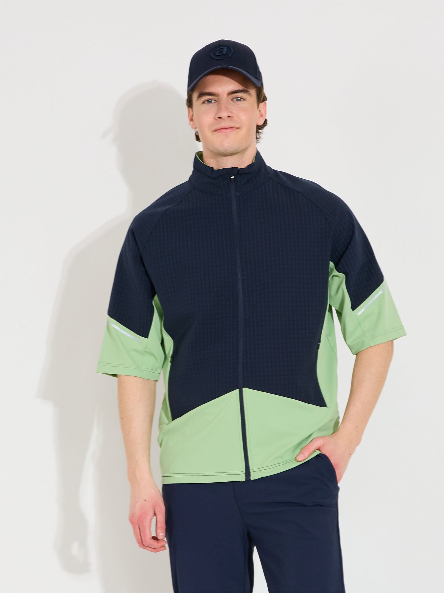 Mens Wedge hybrid shirt - apple/navy