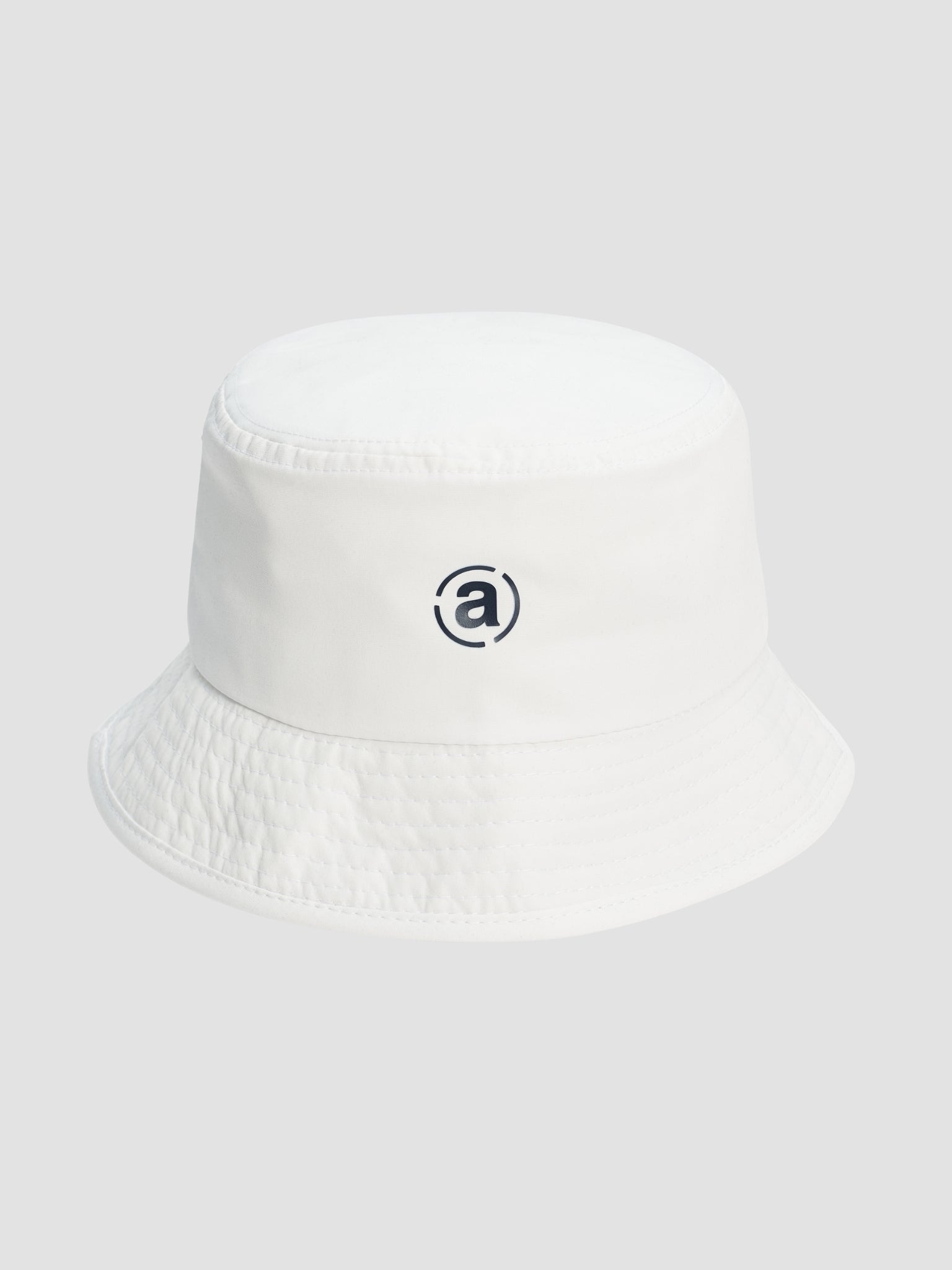 Gorce bucket hat - white