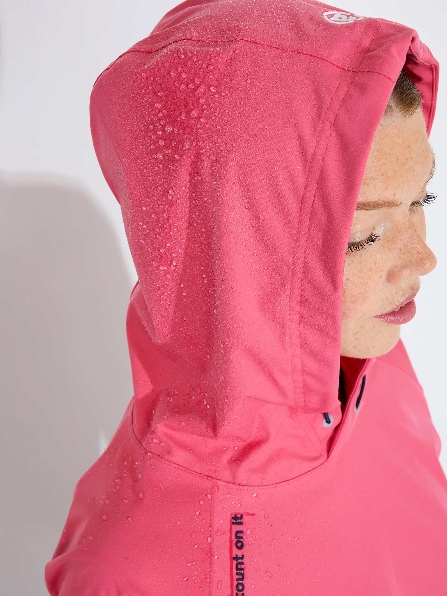 Lds Bounce waterproof hoodie - lipstick