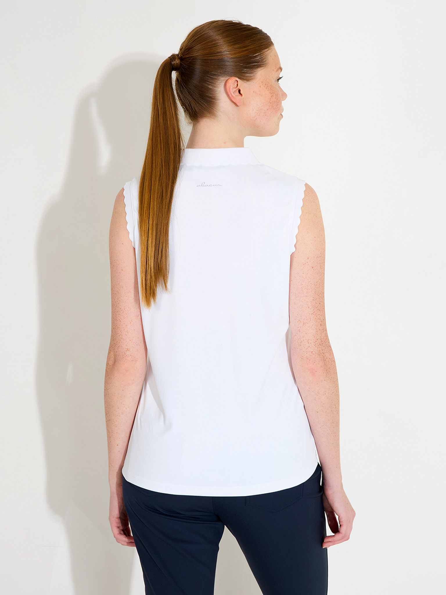 Lds Victoria drycool sleeveless - white