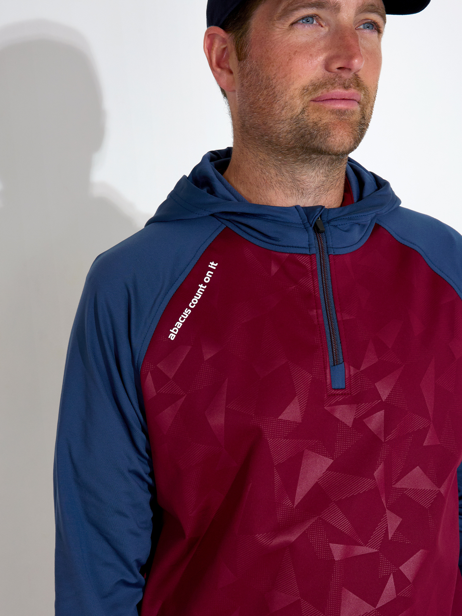 Mens Kingsbarns hybrid hoodie - cranberry