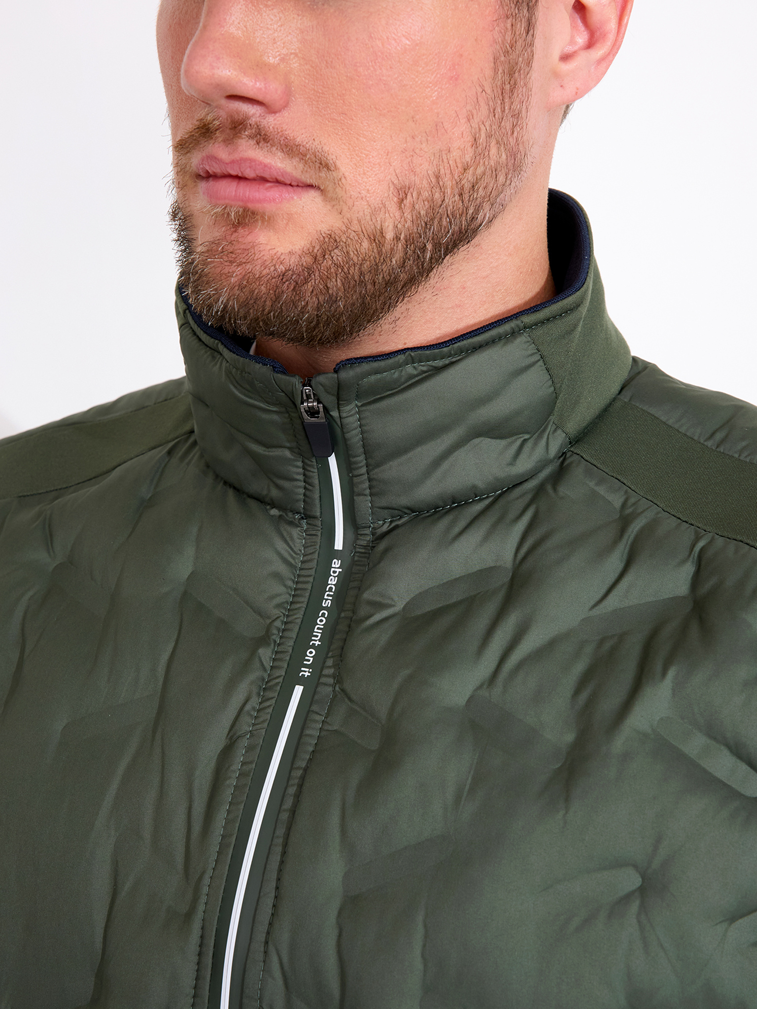 Mens Portrush hybrid vest - forest