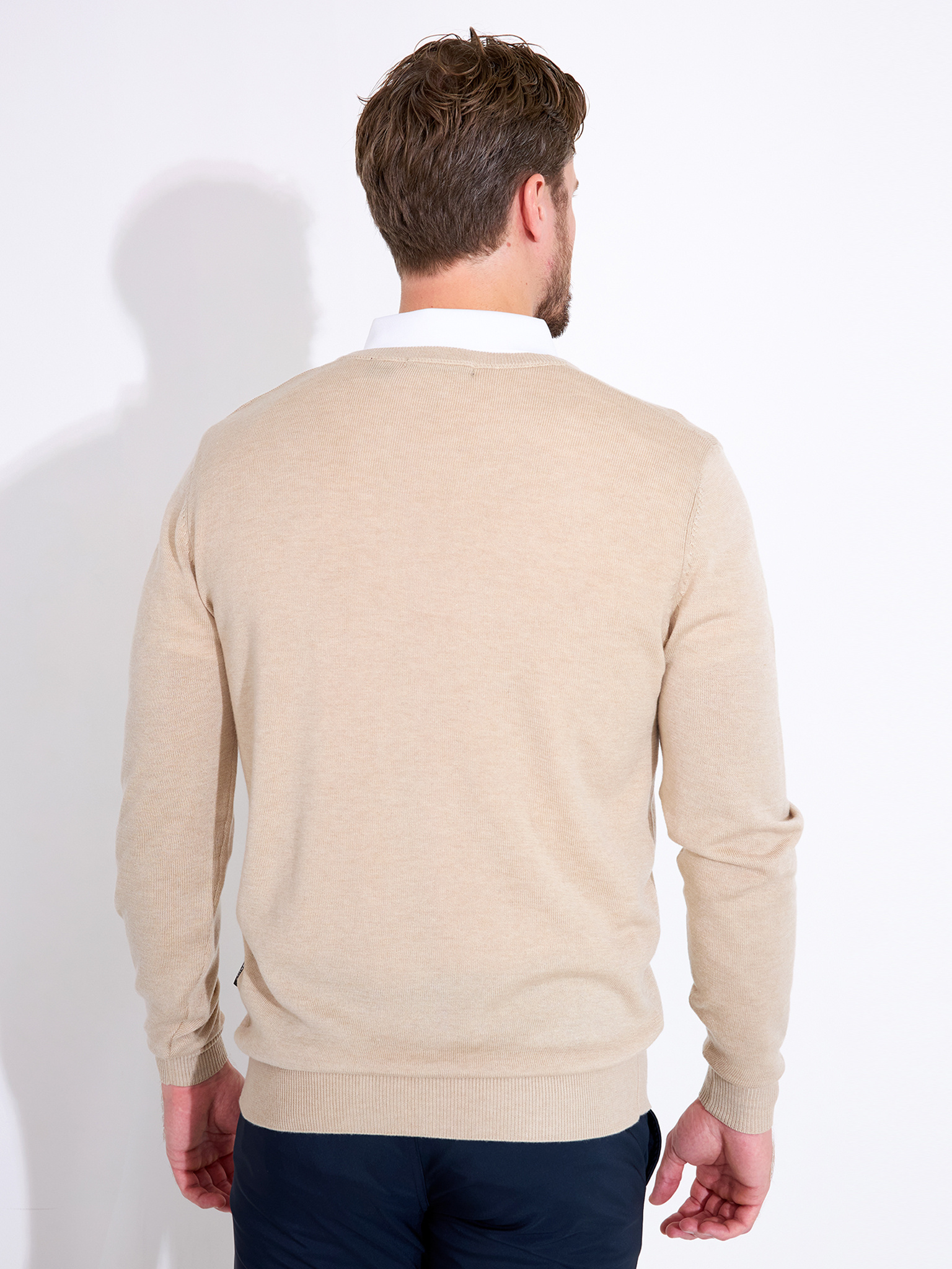 Mens Liffin V-neck pullover - sandshell