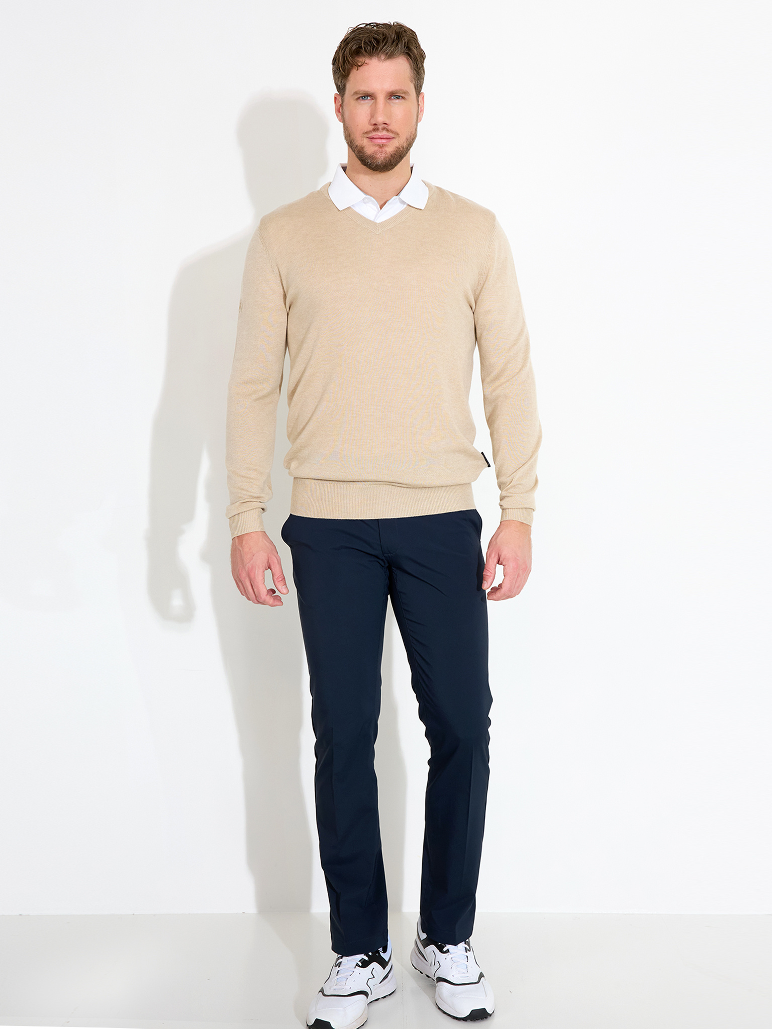 Mens Liffin V-neck pullover - sandshell